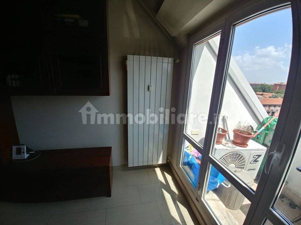 appartamento in vendita a Milano in zona Lambrate