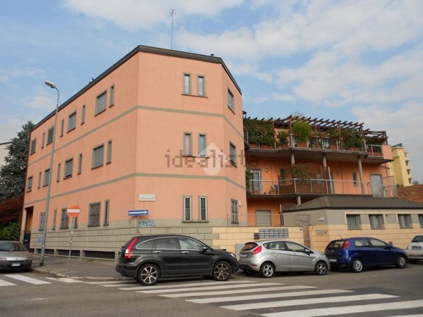 appartamento in vendita a Milano in zona Garegnano