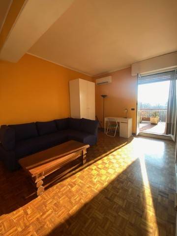 appartamento in vendita a Milano in zona Affori