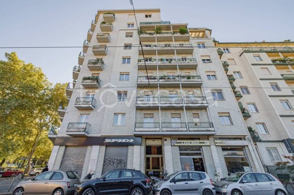 appartamento in vendita a Milano in zona Ghisolfa