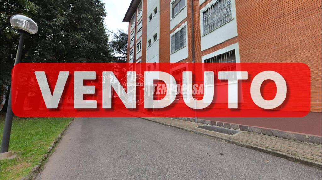 appartamento in vendita a Milano in zona Forlanini