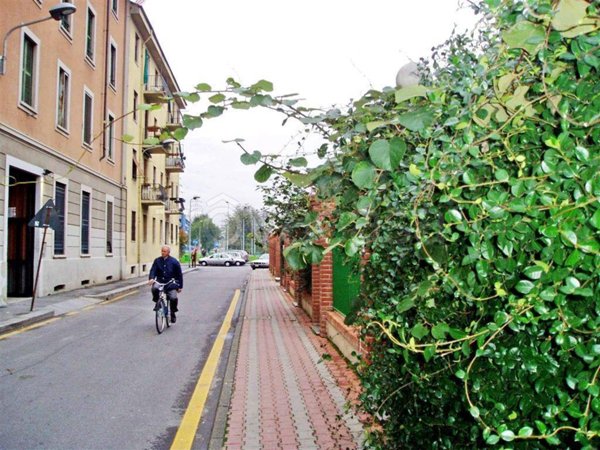 appartamento in vendita a Milano in zona Rogoredo