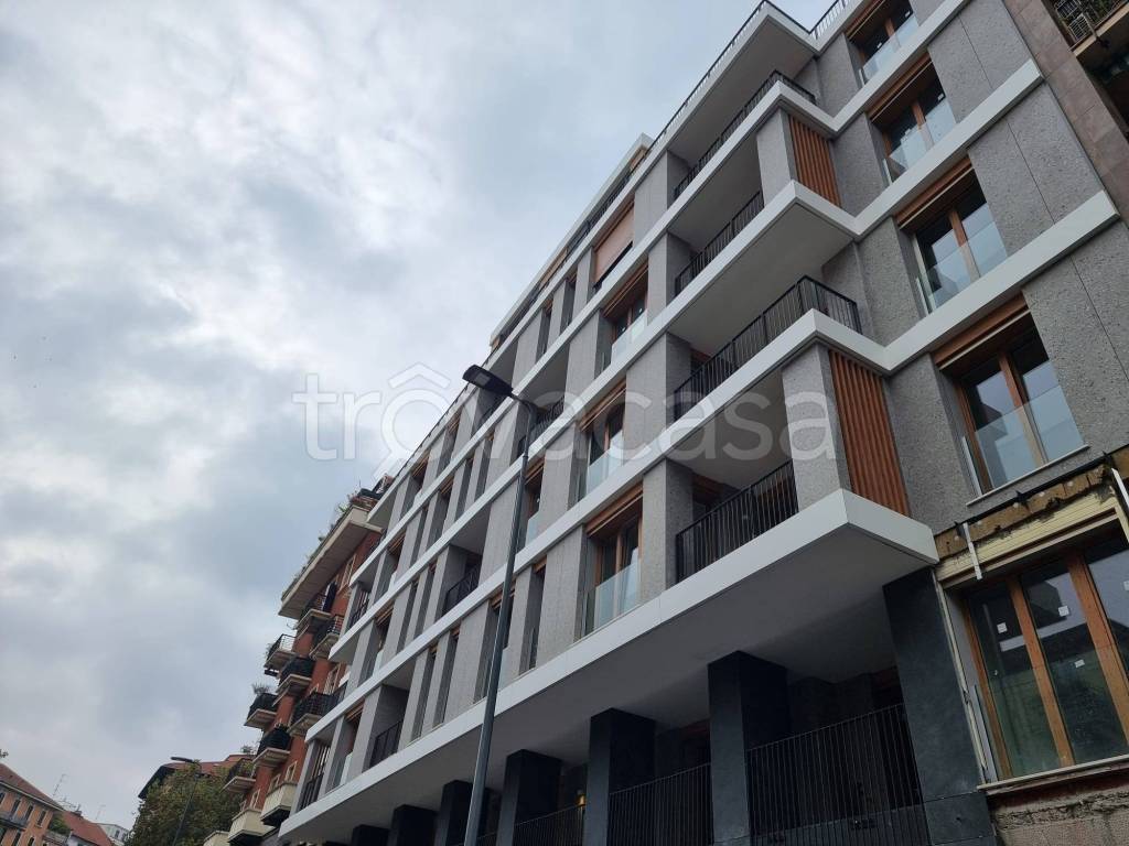 appartamento in vendita a Milano in zona Città Studi