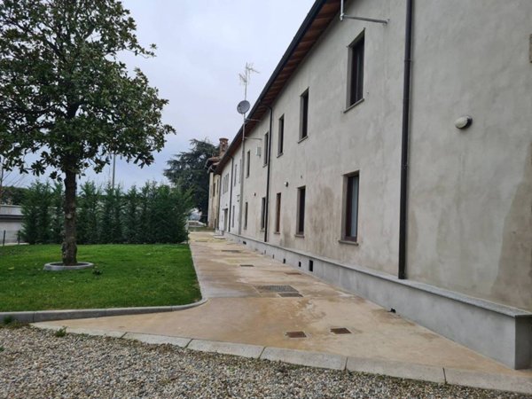 appartamento in vendita a Milano in zona Chiesa Rossa