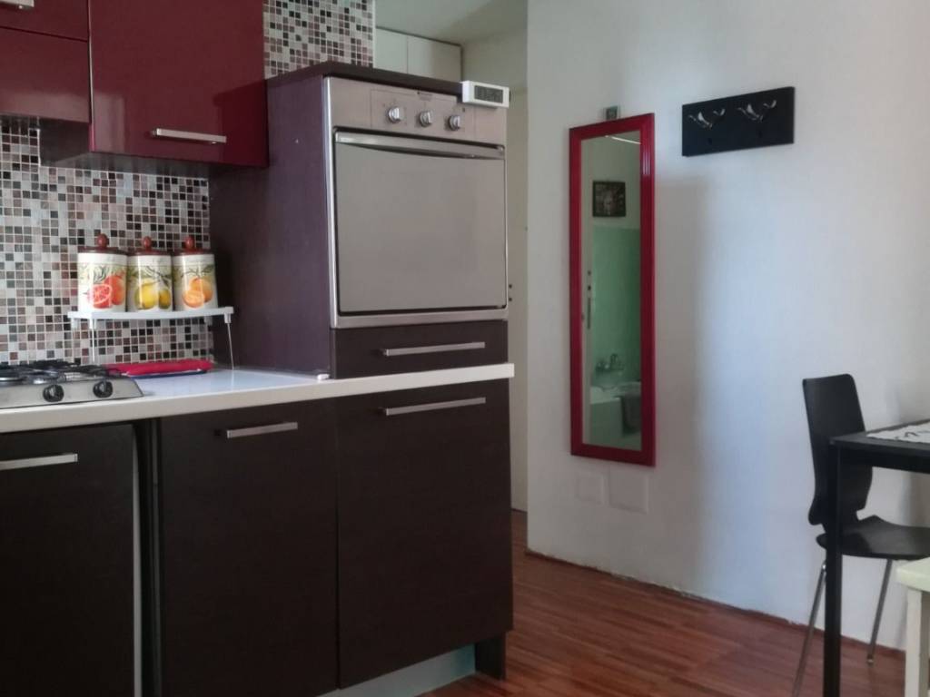 appartamento in vendita a Milano in zona Corvetto