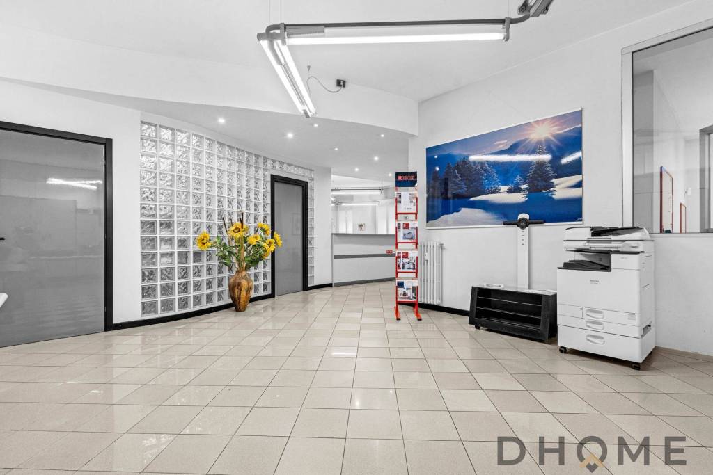 ufficio in vendita a Milano in zona Maggiolina