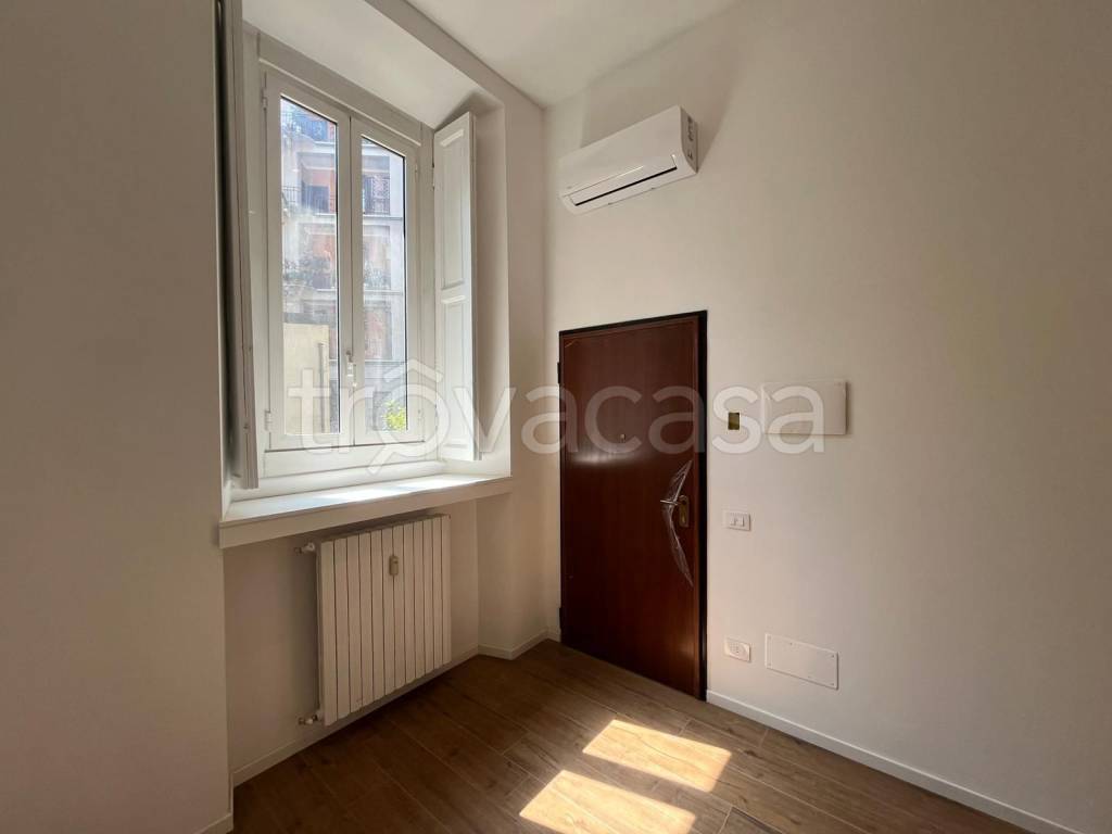 appartamento in vendita a Milano in zona Centro Direzionale