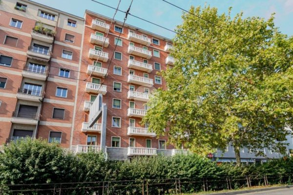 appartamento in vendita a Milano in zona San Siro