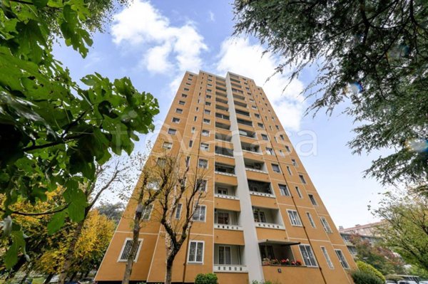 appartamento in vendita a Milano in zona Gallaratese