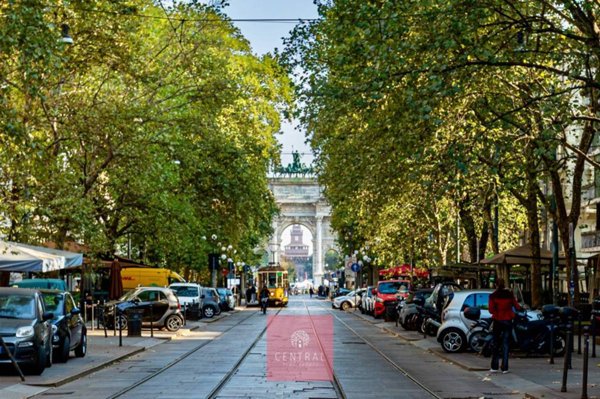 appartamento in vendita a Milano in zona Sempione