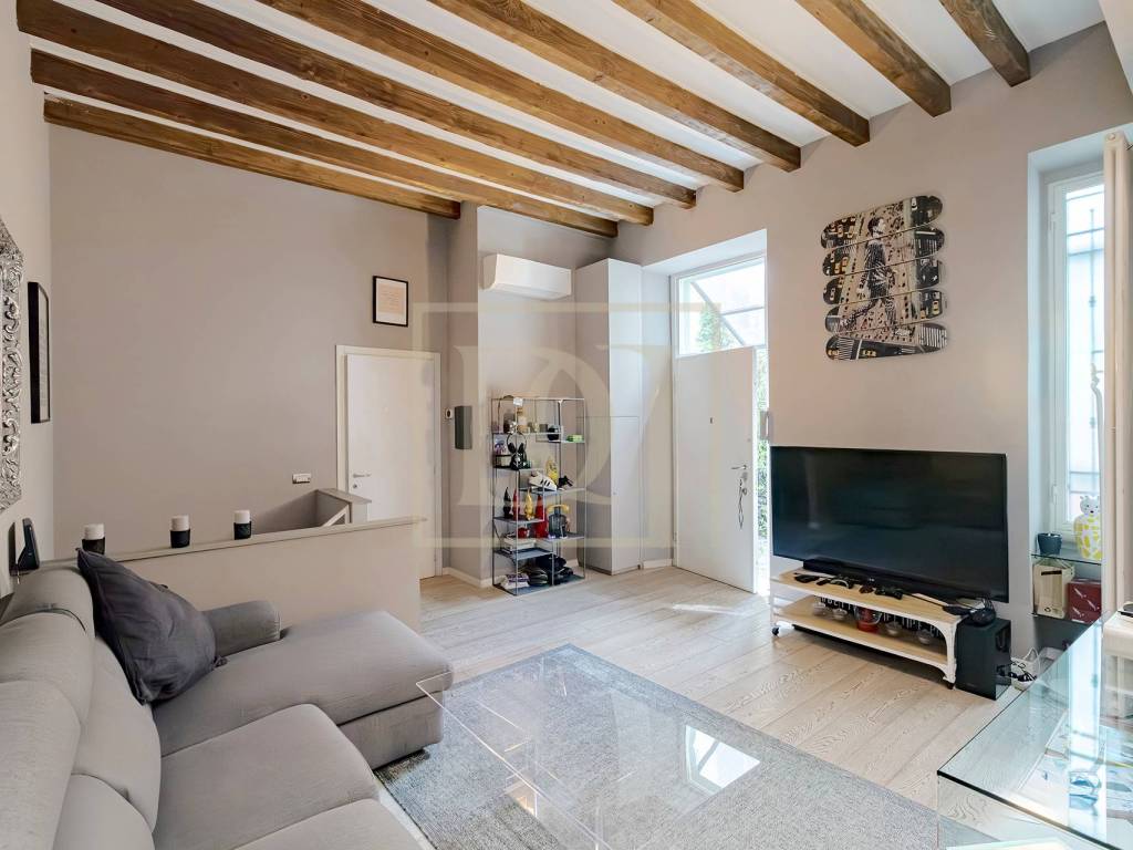 appartamento in vendita a Milano in zona Centro Direzionale