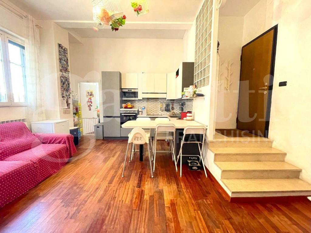 appartamento in vendita a Milano in zona Porta Vittoria