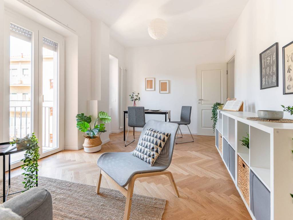 appartamento in vendita a Milano in zona Città Studi