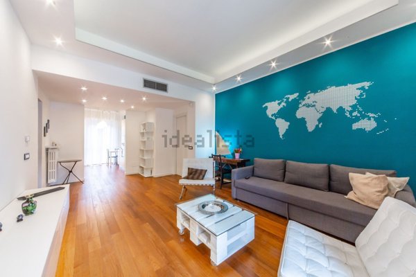 appartamento in vendita a Milano in zona San Cristoforo