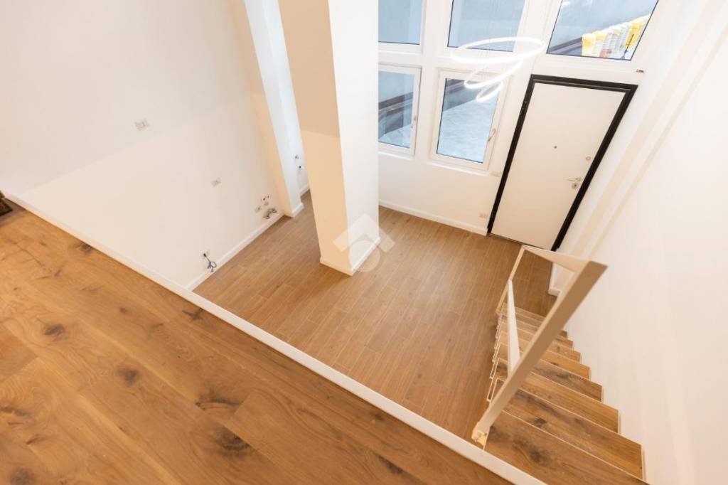 appartamento in vendita a Milano in zona Loreto