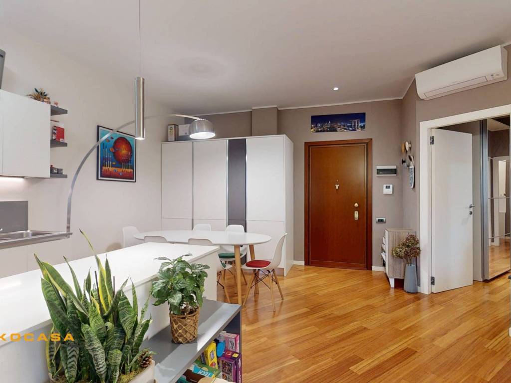 appartamento in vendita a Milano in zona Loreto