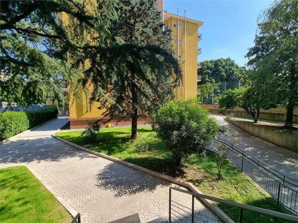 monolocale in vendita a Milano in zona San Cristoforo