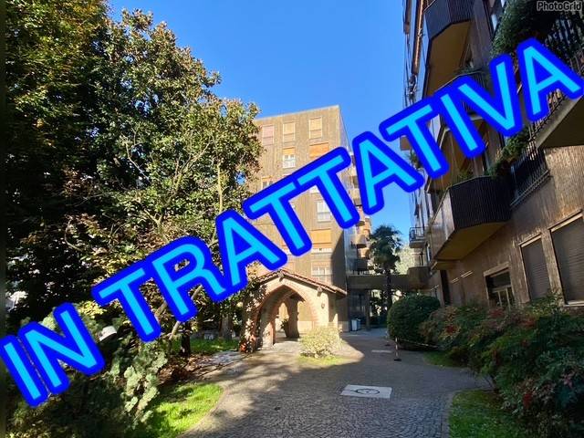 appartamento in vendita a Milano in zona Vigentino