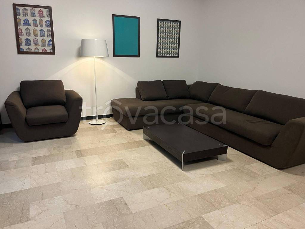 appartamento in vendita a Milano in zona Feltre