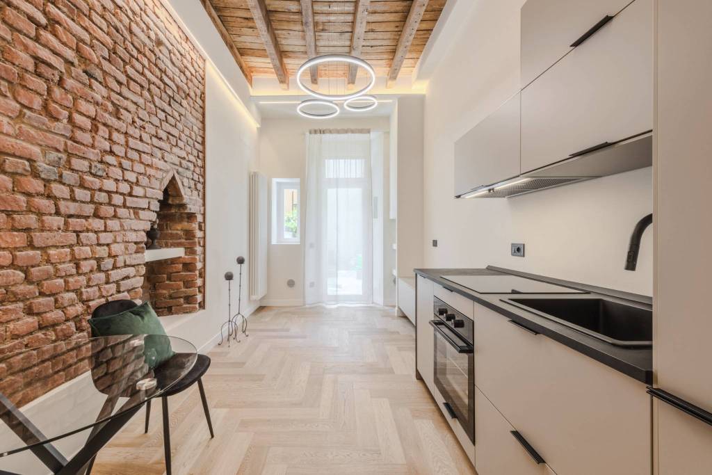 appartamento in vendita a Milano in zona Città Studi