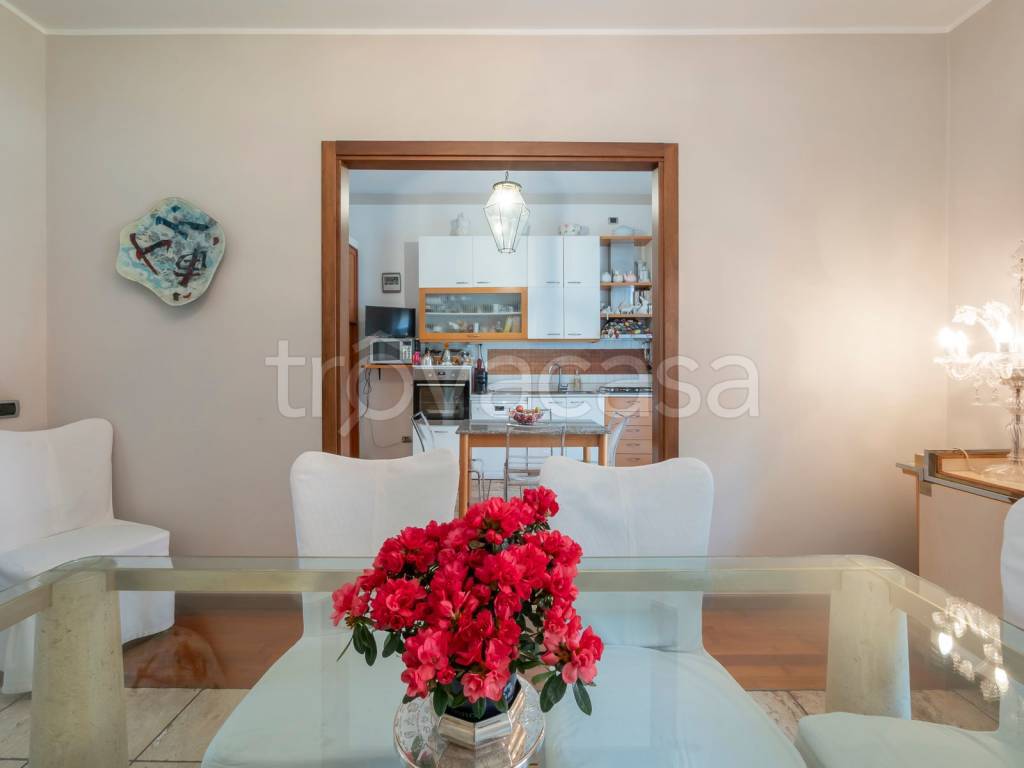 casa indipendente in vendita a Milano