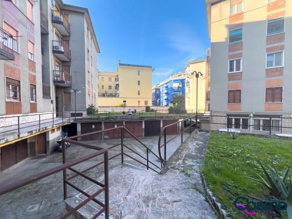 negozio in vendita a Milano in zona San Siro