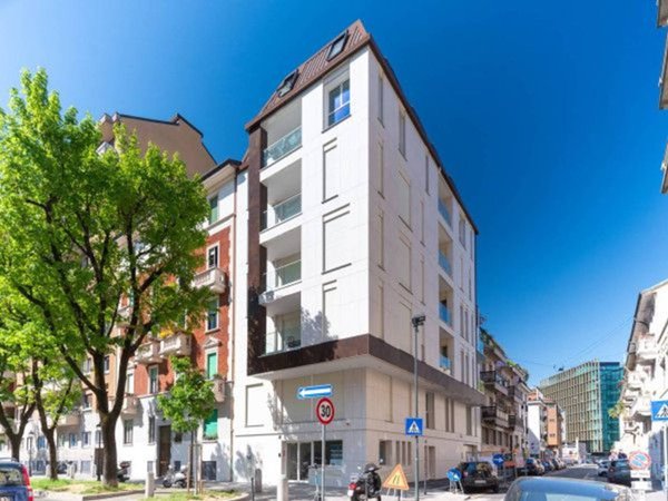 negozio in vendita a Milano in zona Isola