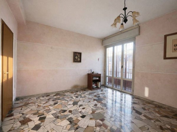 appartamento in vendita a Milano in zona Dergano