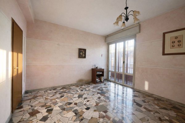 appartamento in vendita a Milano in zona Dergano