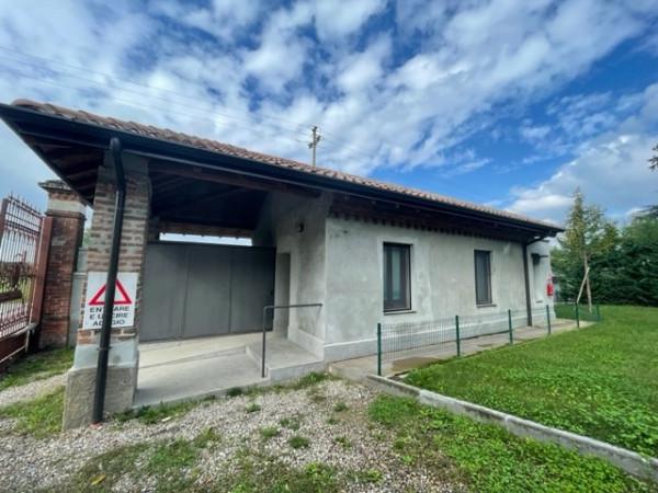 appartamento in vendita a Milano in zona Chiesa Rossa