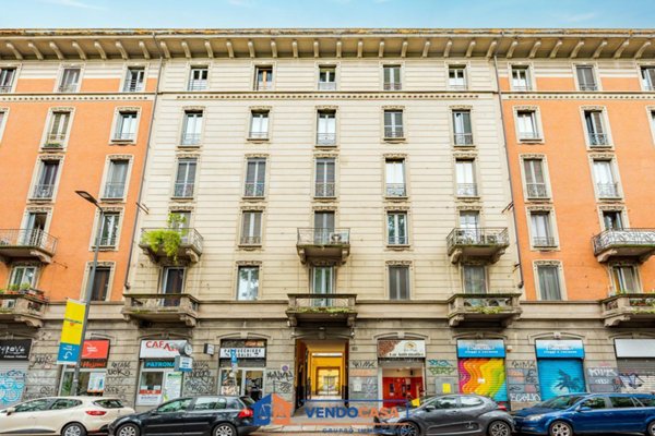 appartamento in vendita a Milano in zona Morivione