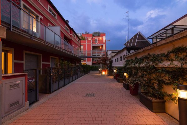 appartamento in vendita a Milano in zona Conchetta