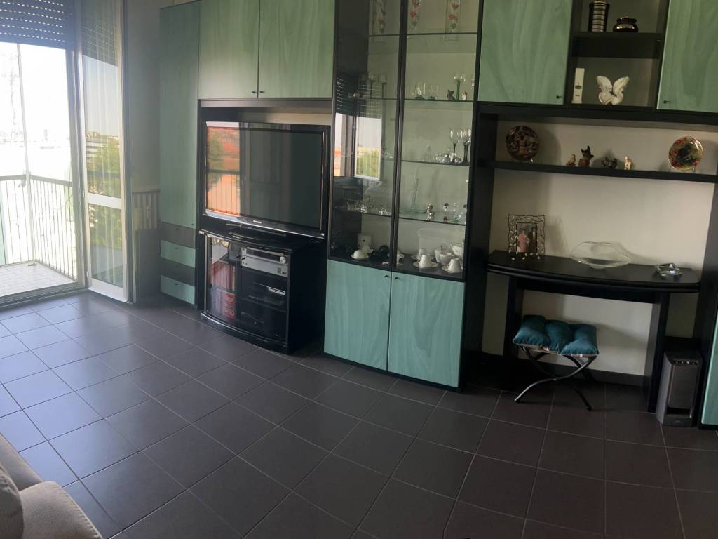 appartamento in vendita a Milano in zona Lambrate