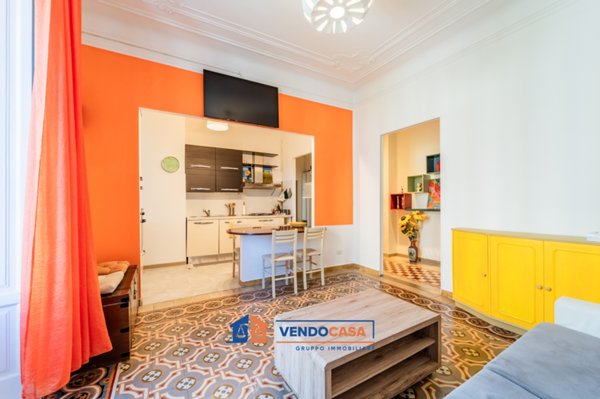 appartamento in vendita a Milano in zona Bullona