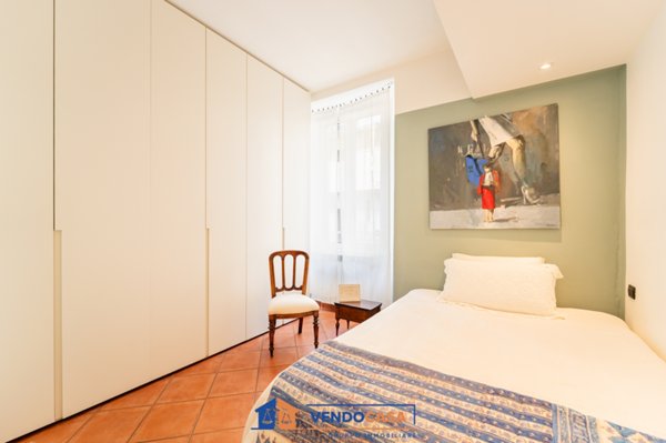 appartamento in vendita a Milano in zona Bullona