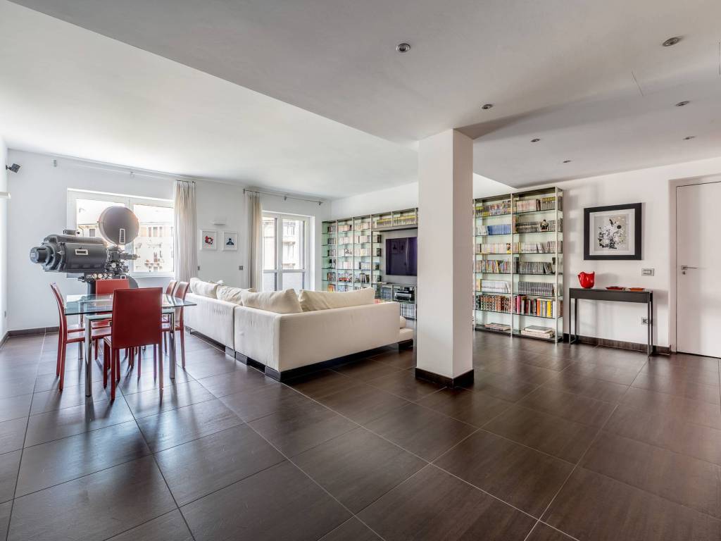 appartamento in vendita a Milano