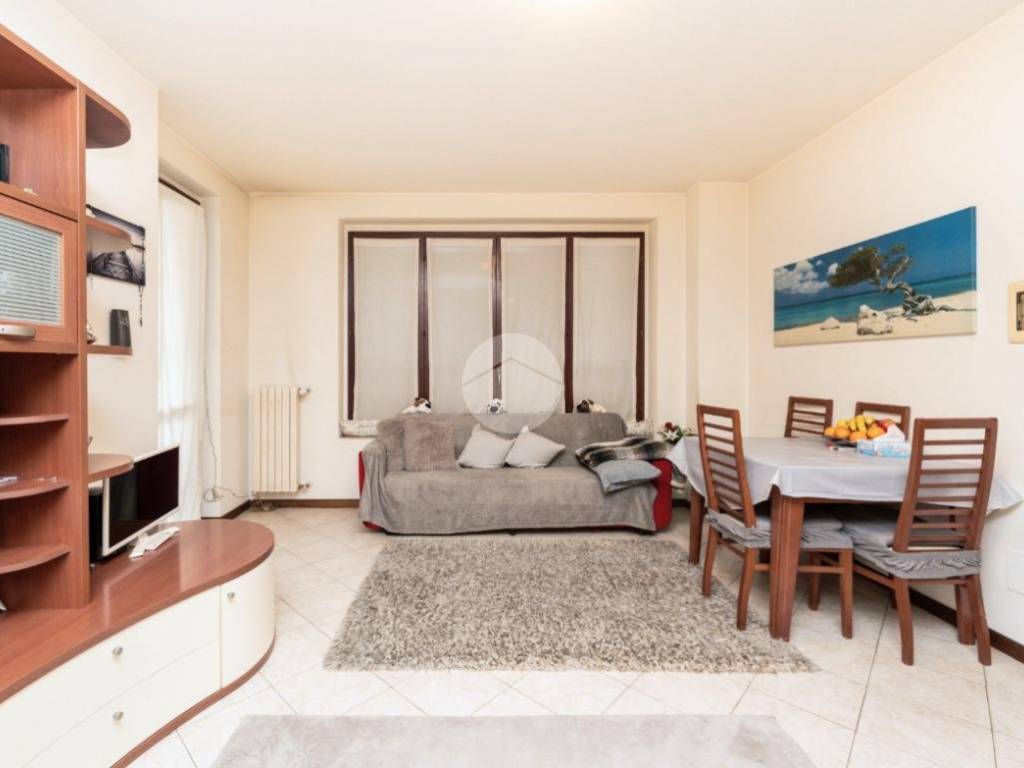 appartamento in vendita a Milano in zona Rogoredo