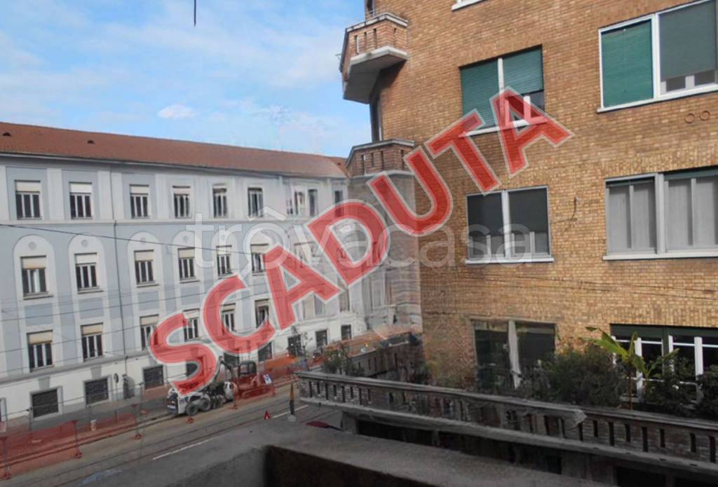 appartamento in vendita a Milano in zona Città Studi