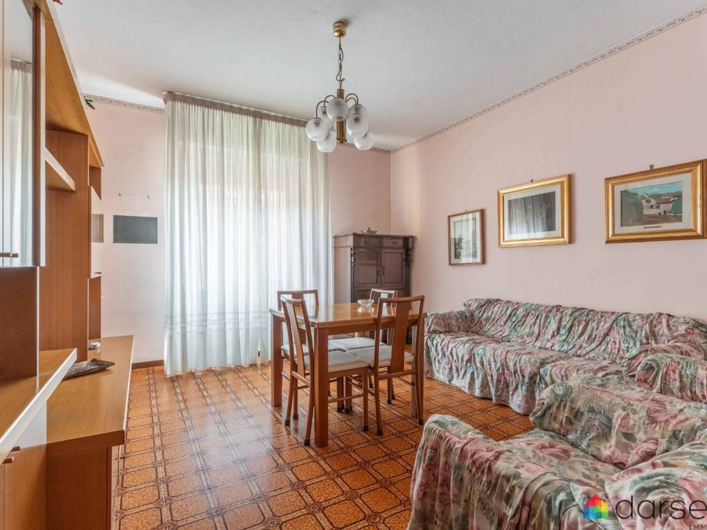 appartamento in vendita a Milano in zona Isola