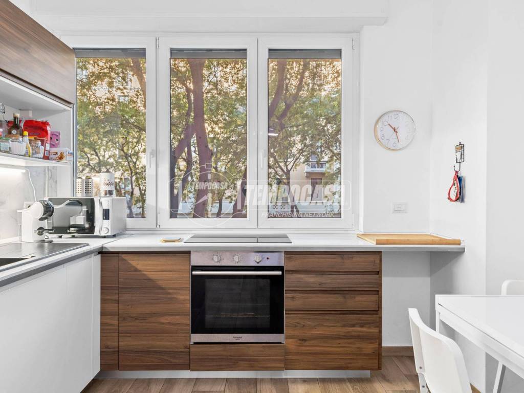 appartamento in vendita a Milano in zona XXII Marzo