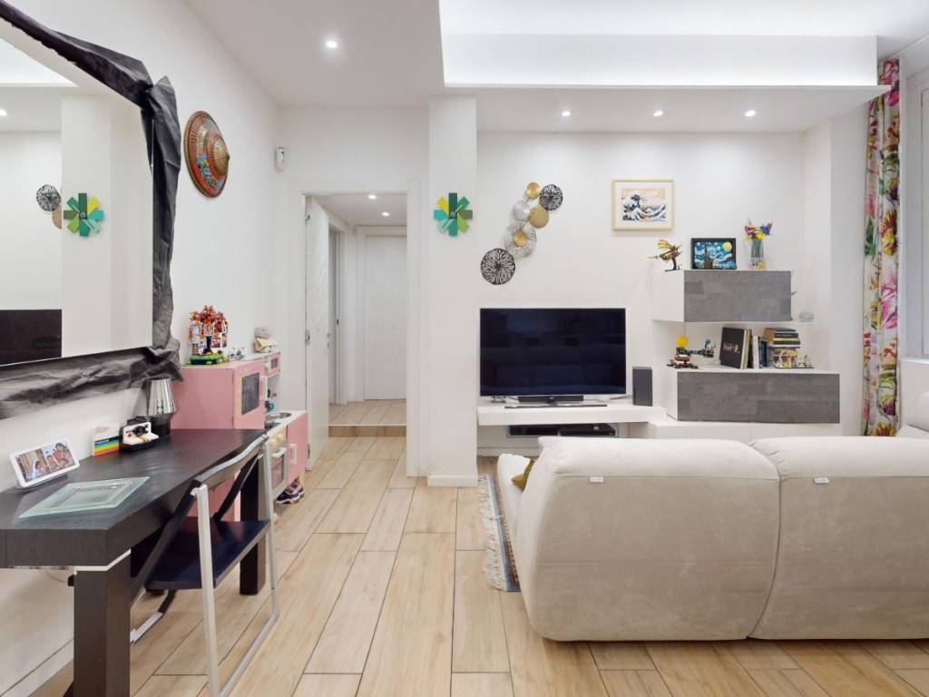 appartamento in vendita a Milano in zona Centro Direzionale