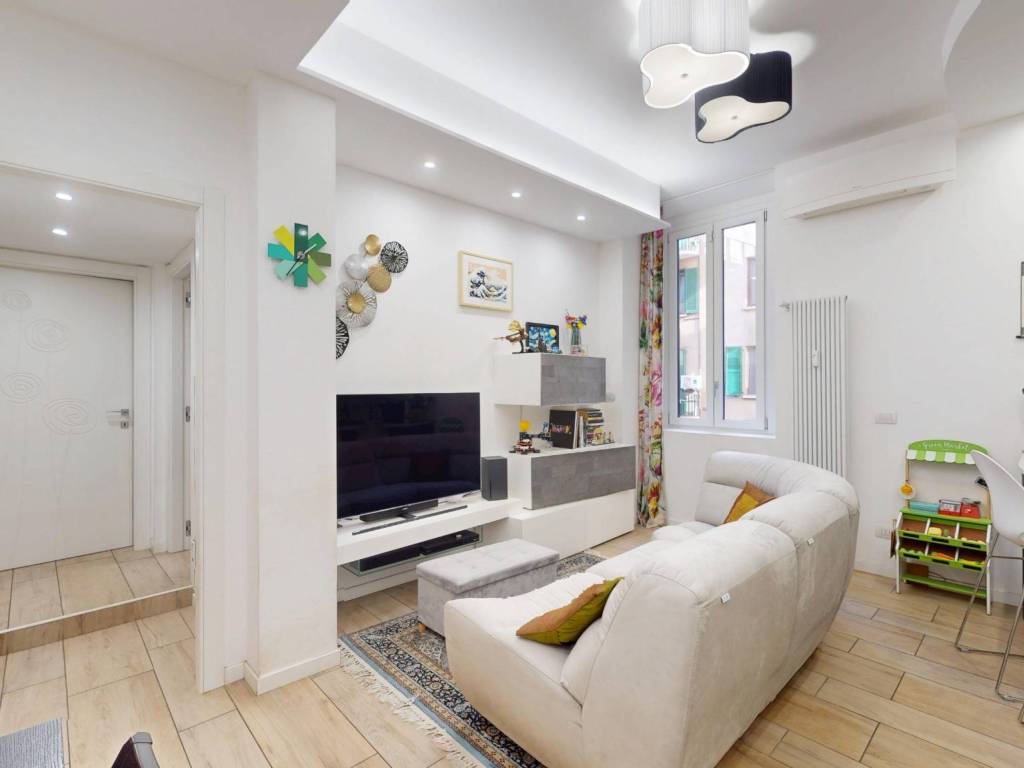 appartamento in vendita a Milano in zona Loreto