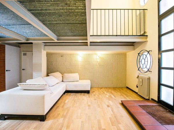 appartamento in vendita a Milano in zona Bocconi