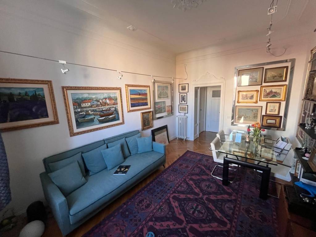 appartamento in vendita a Milano in zona Centro Direzionale