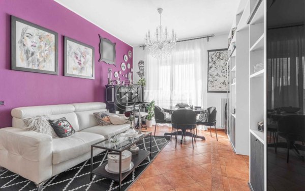 appartamento in vendita a Milano in zona Famagosta