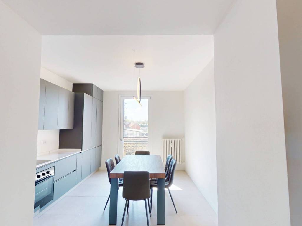 appartamento in vendita a Milano in zona Solari