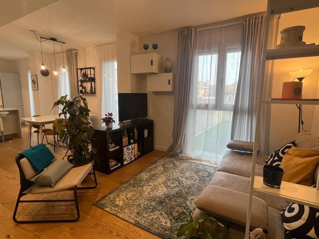appartamento in vendita a Milano in zona Affori