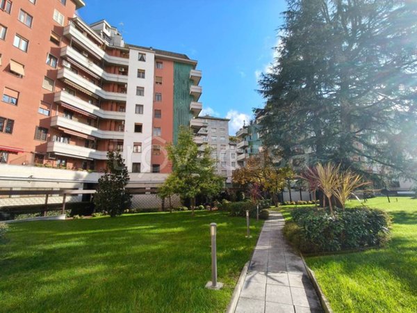 appartamento in vendita a Milano in zona Città Studi