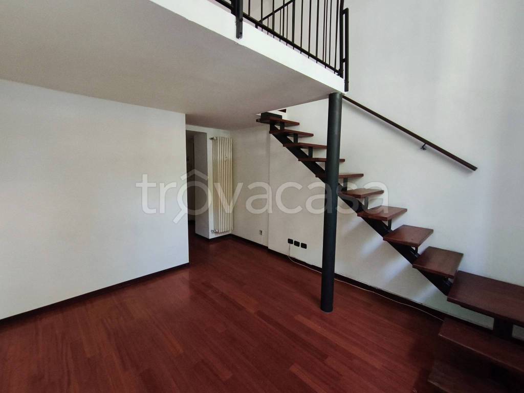 appartamento in vendita a Milano in zona XXII Marzo