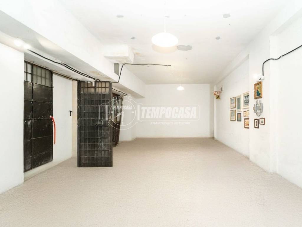 appartamento in vendita a Milano in zona Crescenzago